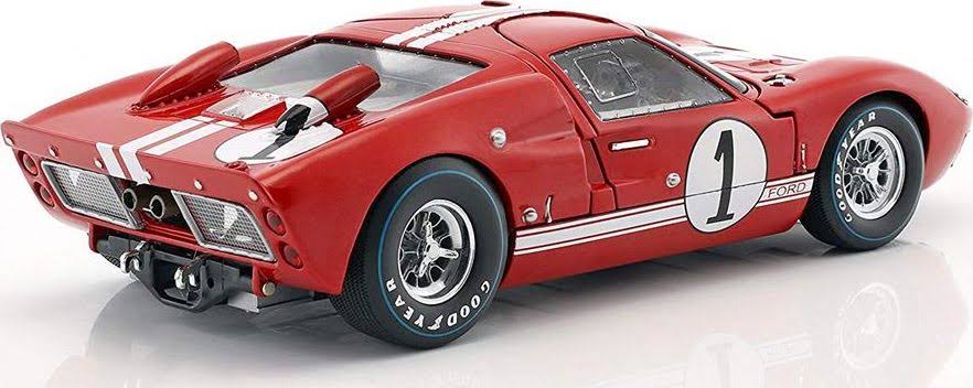1/18 Diecast Model Car A3819