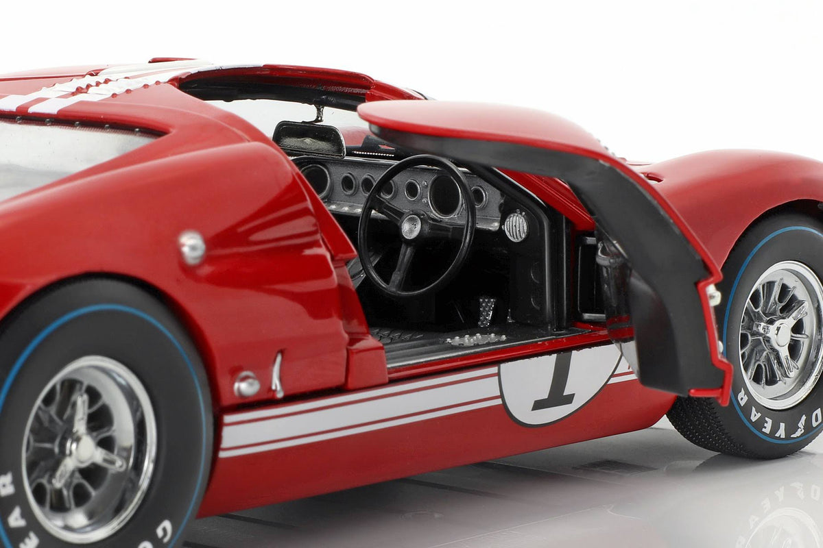 1/18 Diecast Model Car A3819