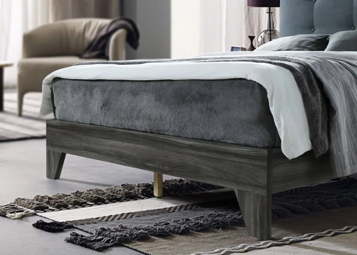 Grey Upholstered Queen Size Platform Bed with Headboard E974036
